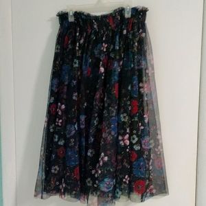 Snowwhite LC collection skirt